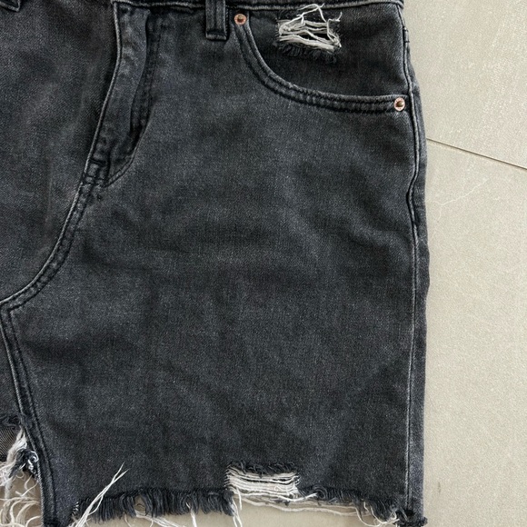 Urban Outfitters Black Denim Skirt Medium - Picture 3 of 5